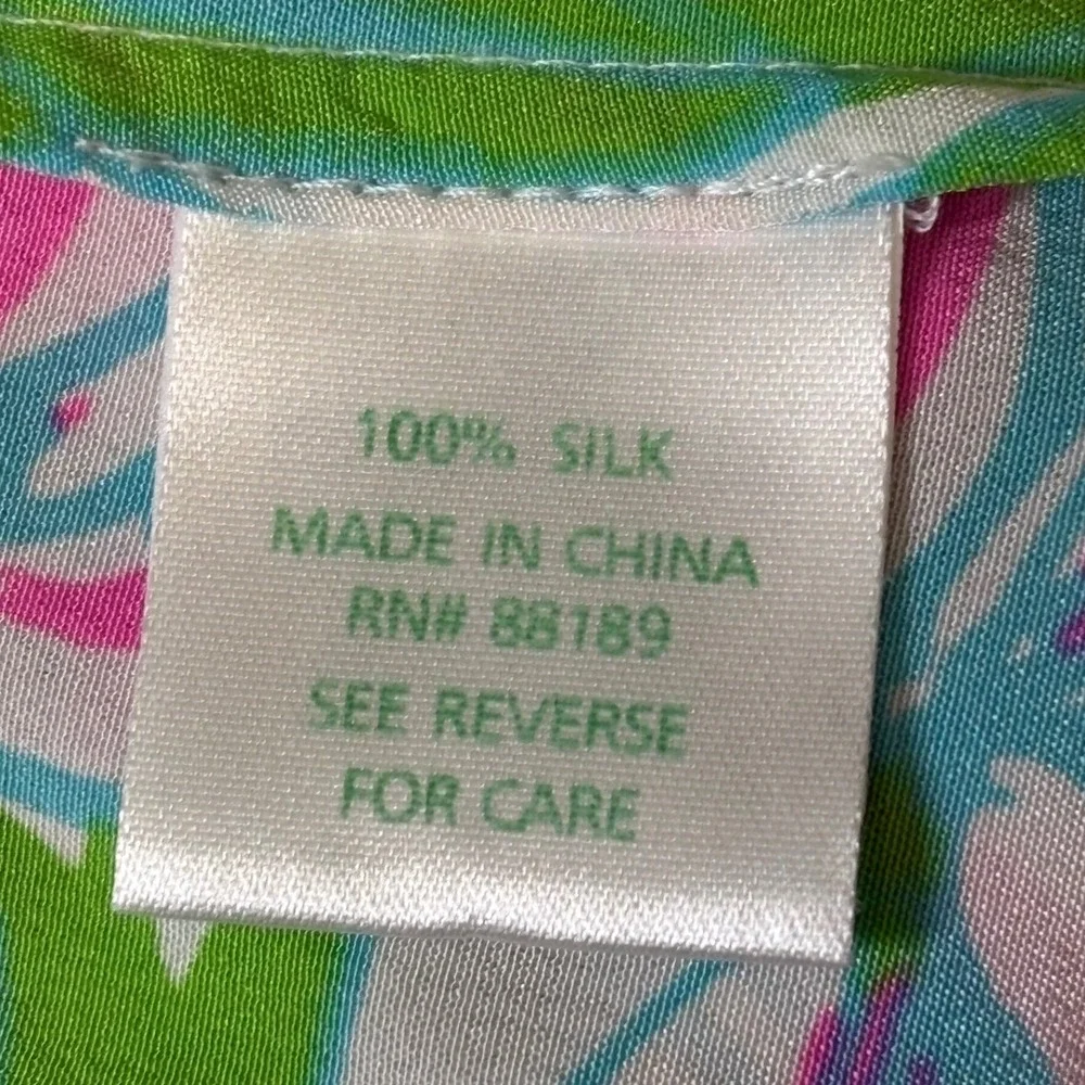 Lilly Pulitzer Silk Blouse Womens Large Tulip Time Floral Pink Green Button Top - Picture 10 of 12
